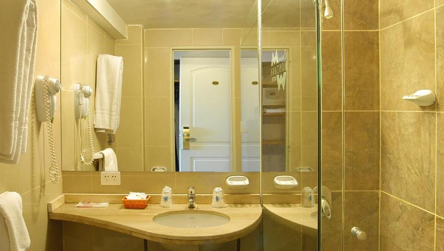 Hotel Crans Montana 산카를로스데바릴로체 외부 사진